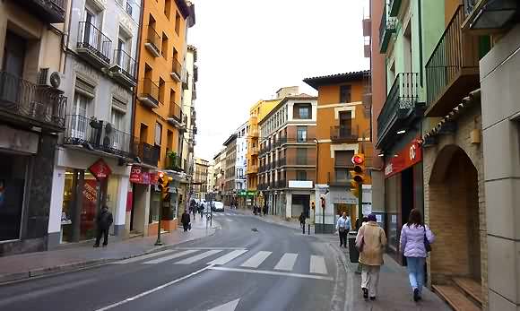  El Coso Bajo de la ciudad de Huesca 